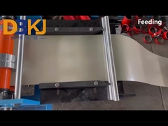 Rotolo della grondaia che forma macchina